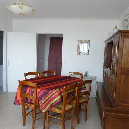 Apartment Saint Ouen *
